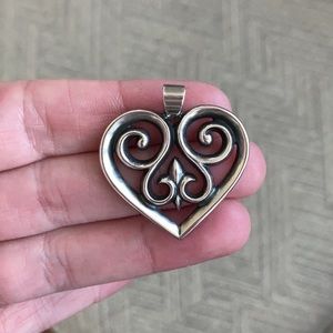 Authentic James Avery Fleur de Lis Heart Pendant. Retired design!